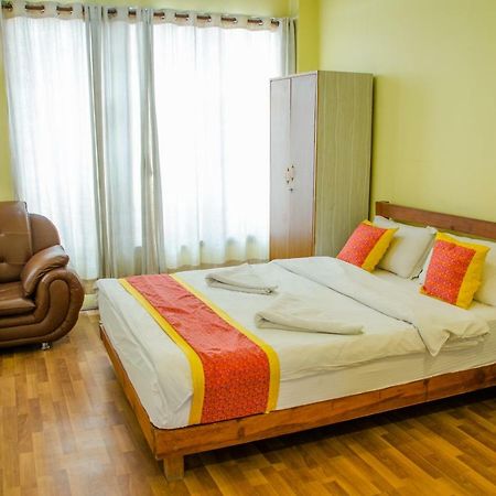 Tibet Peace Guest House Катманду Екстериор снимка