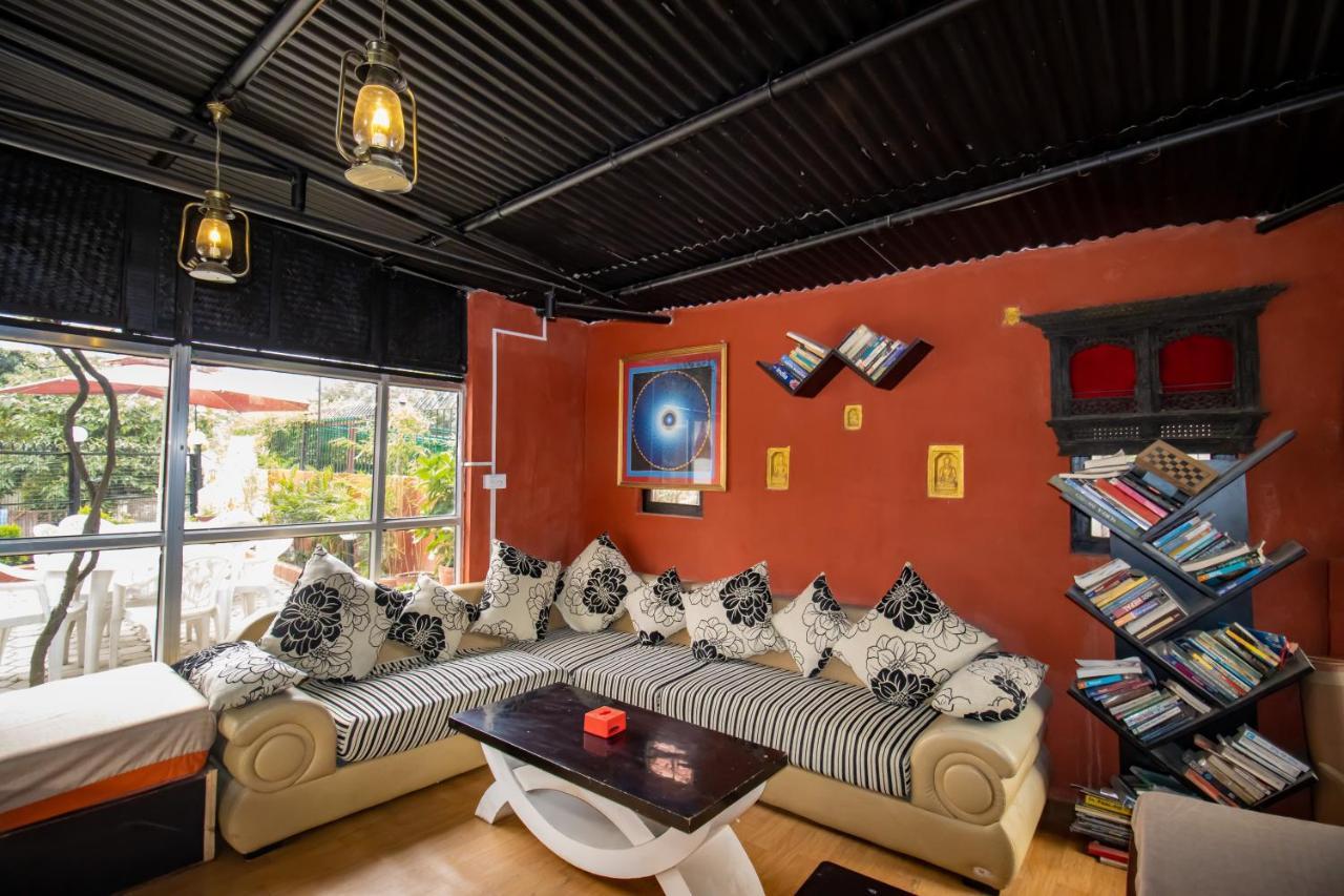 Tibet Peace Guest House Катманду Екстериор снимка