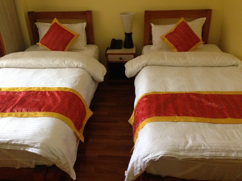 Tibet Peace Guest House Катманду Екстериор снимка