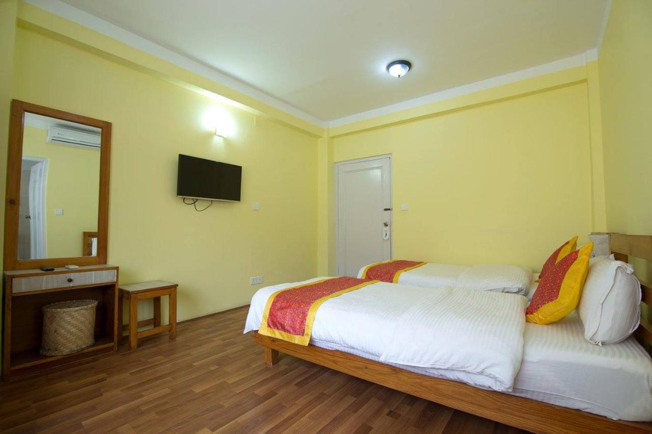 Tibet Peace Guest House Катманду Екстериор снимка