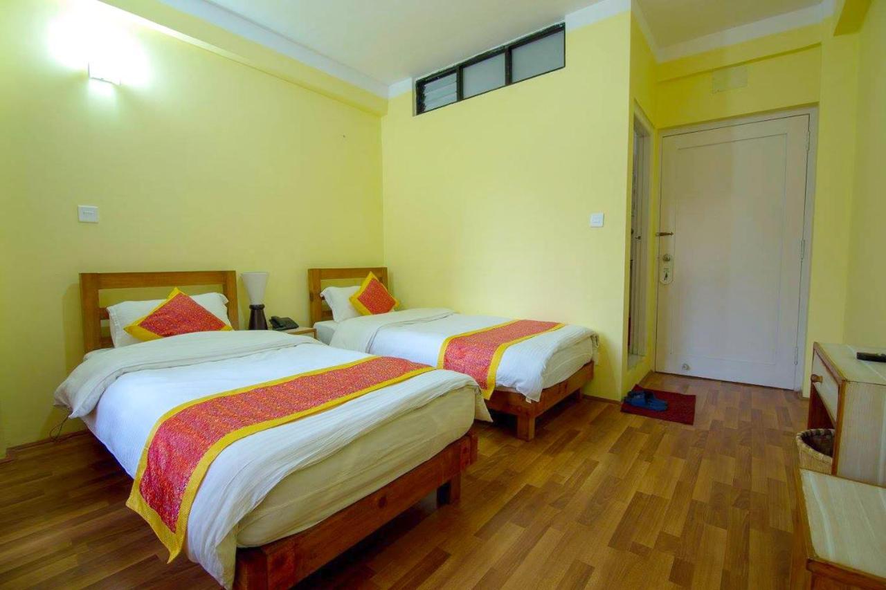 Tibet Peace Guest House Катманду Екстериор снимка