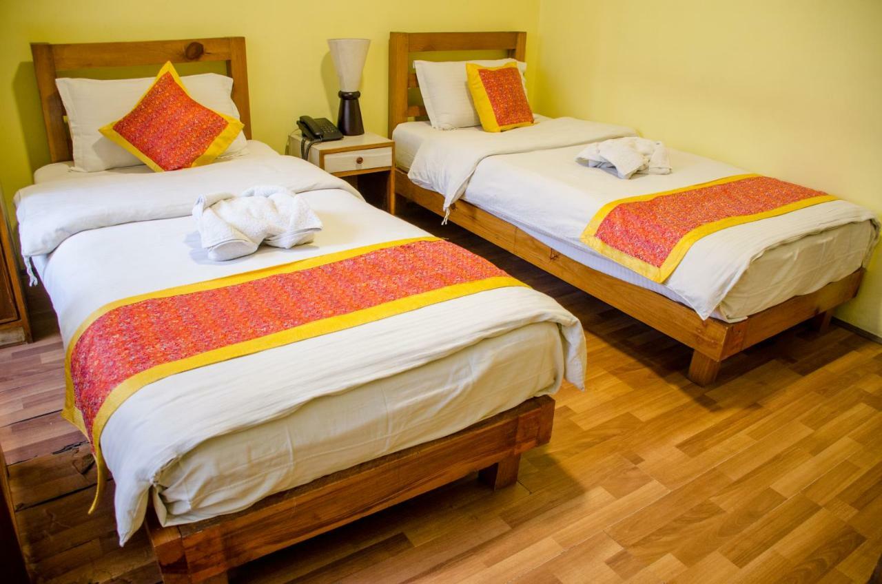Tibet Peace Guest House Катманду Екстериор снимка