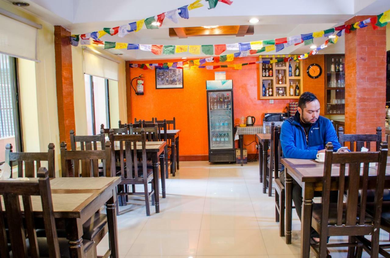 Tibet Peace Guest House Катманду Екстериор снимка